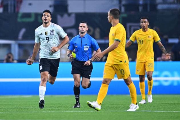 RECORD DATE NOT STATED Seleccion Mexicana 2023 Mexico vs Australia Raul Jimenez celebrates his goal 1-2 of Mexico during the game Mexico (Mexican national team, Nationalteam vs Australian National Team, International Friendly, Länderspiel, Nationalmannschaft at the AT-T Stadium, on September 9, 2023. <br><br> Raul Jimenez celebra su gol 1-2 de Mexico durante el partido Mexico (Seleccion Mexicana) vs Australia, Amistoso Internacional, en el Estadio AT-T, el 9 de septiembre de 2023. ARLINGTON CDMXTEXAS ESTADOS UNIDOS  Copyright: xJorgexMartinezx 20230909223854_SMN_23_AM_MEX_AUS_JIMENEZ222