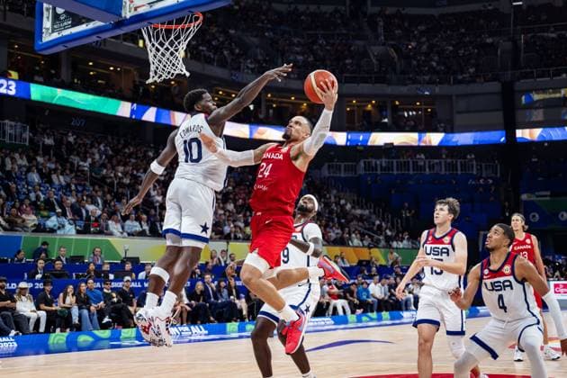 Basketball Manila Pasay 10.09.2023 FIBA Basketball World Cup 2023 Weltmeisterschaft der Männer Spiel um Platz 3 Bronze Vereinigte Staaten von Amerika USA) - Kanada (CAN) Dillon Brooks (Kanada, No.24) ANTHONY EDWARDS (USA, No.10)