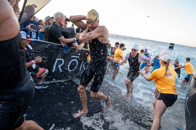 Jan FRODENO emerges from the water after the swimming event - Vinfast IronMan World Championship, WM, Weltmeisterschaft 2023. France, Nice, September 10, 2023. TRIATHLON : VinFast Ironman World Championship - Nice - 10 09 2023 NorbertScanella Panoramic 