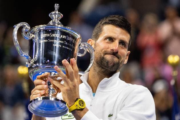Bilder des Jahres 2023, Sport 09 September Sport Themen der Woche KW36 Sport Bilder des Tages (230911) -- NEW YORK, Sept. 11, 2023 -- Novak Djokovic of Serbia celebrates during the awarding ceremony for the men s singles event at the 2023 US Open tennis championships in New York, the United States, on Sept. 10, 2023. ) (SP)US-NEW YORK-TENNIS-US OPEN LiuxJie 