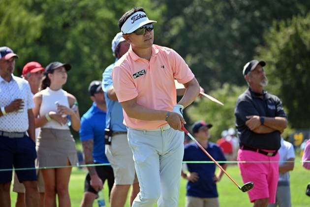JENNINGS, MO - SEPTEMBER 10: Golfer Y.E. Yang watches his ball after hitting on the 3 tee during the final round of the PGA, Golf Herren Tour Champions Ascension Charity Classic on September 10, 2023, at Norwood Hills Country Club in Jennings, Mo. (Photo by Keith Gillett Icon Sportswire) GOLF: SEP 10 PGA Tour Champions Ascension Charity Classic EDITORIAL USE ONLY Icon230901062