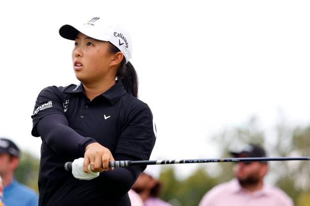 CINCINNATI, OH - SEPTEMBER 10: LPGA, Golf Damen player Ruoning Yin plays her tee shot on the 18th hole during the final round of the Kroger Queen City Championship at the Kenwood Country Club in Cincinnati, Ohio. (Photo by Brian Spurlock Icon Sportswire) GOLF: SEP 10 LPGA Kroger Queen City Championship EDITORIAL USE ONLY Icon230910109