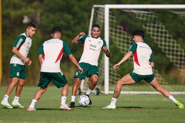 RECORD DATE NOT STATED Seleccion Mexicana 2023 Mexico team Training Session Gilberto sepulveda, Kevin Alvarez during the Mexican national team, Nationalteam (Mexico) Training prior to the International Friendly, Länderspiel, Nationalmannschaft match against the Uzbekistan National Team, at Childrens Healthcare of Atlanta Training Ground, on September 11, 2023. <br><br> Gilberto sepulveda, Kevin Alvarez durante el Entrenamiento de la Seleccion de Mexico (Seleccion Mexicana) previo al partido amistoso internacional contra la Seleccion de Uzbekistan, en el Campo de Entrenamiento de Atencion Medica infantil de Atlanta, el 11 de septiembre de 2023. ATLANTA GEORGIA ESTADOS UNIDOS Copyright: xJorgexMartinezx 20230911173957_SMN_23_MEX_TRAI_SEPULVEDA22