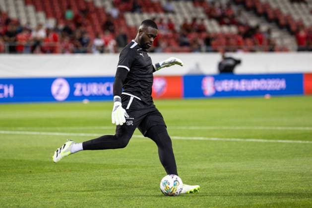 SION, SWITZERLAND - SEPTEMBER 12: goalkeeper Yvon Mvogo of Switzerland warming up during the UEFA EURO, EM, Europameisterschaft,Fussball 2024 European qualifier match between Switzerland and Andorra at Stade Tourbillon on September 12, 2023 in Sion, Switzerland. Sion Stade Tourbillon Valais Switzerland Copyright: xJustPictures.ch SirianexDavetx jp-en-EuSpIm-5C2A7449 20230912