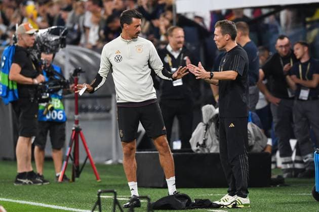 Fussball, Herren, Saison 2023 2024, Länderspiel in Dortmund, Deutschland - Frankreich, v. l. Trainer Co-Trainer Sandro Wagner (Deutschland) und Trainer Co-Trainer Hannes Wolf (Deutschland) , 12.09. 2023, Copyright: xSebastianxRäppold MatthiasxKochx