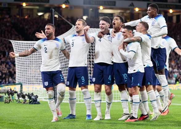Scotland v England 150th Anniversary Heritage Match Jude Bellingham of England (middle) celebrates scoring his teams second goal with team mates during the 150th Anniversary Heritage Match match between Scotland and England at Hampden Park, Glasgow Copyright: xFredxPalmerx FIL-18948-0052 UK Newspapers OUT