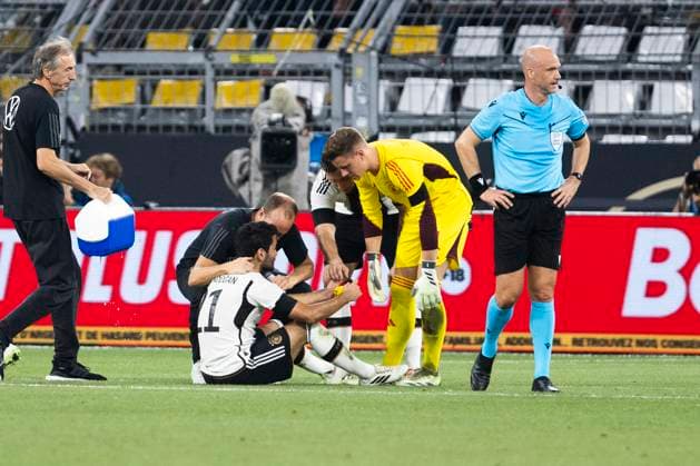 Dortmund, Signal-Iduna Park, 12.09.23: Ilkay Guendogan of germany have to leave injured the field prior the friendly match between Germany vs. France.