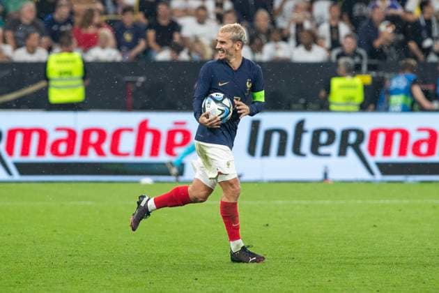 Freundschaftsspiel Deutschland - Frankreich; 12.09.2023 Antoine Griezmann (Frankreich, 7) jubelt nach seinem Tor freundschaftlich lachend in Richtung Marc-Andre ter Stegen (Deutschland, 1), Freundschaftsspiel, Deutschland - Frankreich, 12.09.2023, Signal Iduna Park, Dortmund Copyright: xBEAUTIFULxSPORTS Meuselx