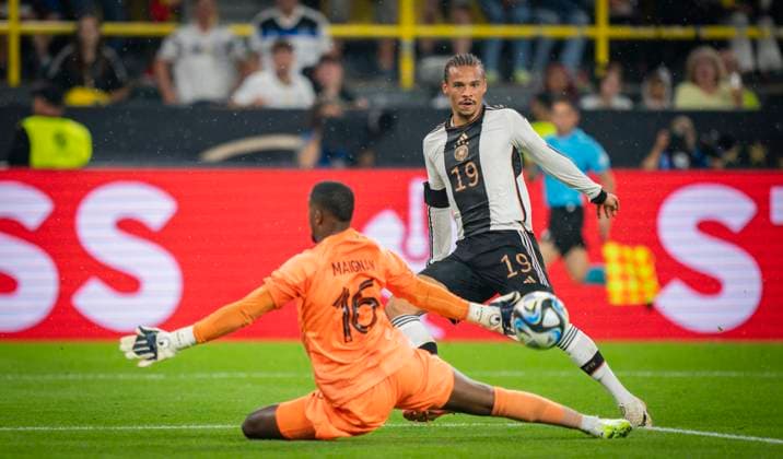 Dortmund, Germany. 12th Sep 2023. Tor zum 2:0 durch Leroy Sane (Deutschland) Deutschland - Frankreich 12.09.2023