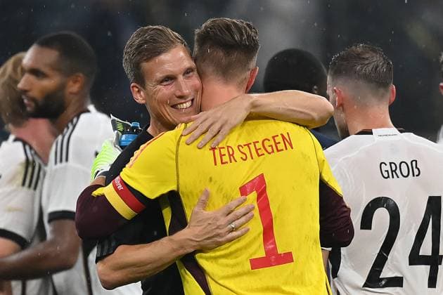 Dortmund, Signal Iduna Park, 12.09.23, GER, Herren, Laenderspiel, Deutschland - Frankreich Bild: Schlussjubel, Emotion, Freude bei v.li. Interims-Trainer Hannes WOLF (Deutschland) und Torwart Marc-Andre TER STEGEN (Deutschland) Only for editorial use! UEFA regulations prohibit any use of photographs as image sequences and or quasi-video. Nordrhein-Westfalen Deutschland