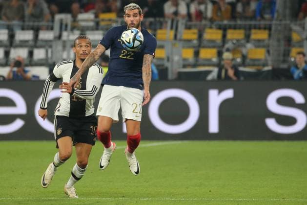 Gelsenkirchen, Deutschland 12. September 2023: Fussball Länderspiel Herren - 2023 - Deutschland vs. Frankreich Im Bild: v. li. im Zweikampf Leroy Sane (Deutschland) und Theo Hernandez (Frankreich) DFB regulations prohibit any use of photographs as image sequences and or quasi-video. Signal Iduna Park Nordrhein Westfalen Copyright: xFotostandx xvanxderxVeldenx