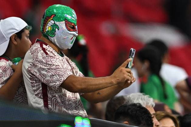 RECORD DATE NOT STATED Seleccion Mexicana 2023 Mexico vs Uzbekistan Fans o Aficion during the game Mexico (Mexican national team, Nationalteam vs Uzbekistan National Team, International Friendly, LÃ¤nderspiel, Nationalmannschaft at Mercedes Benz Stadium, on September 12, 2023. <br><br> Fans o Aficion durante el partido Mexico (Seleccion Mexicana) vs Uzbekistan, Amistoso Internacional, en el Estadio Mercedes Benz, el 12 de septiembre de 2023. ATLANTA GEORGIA ESTADOS UNIDOS  Copyright: xJorgexMartinezx 20230912180758_SMN_23_AM_MEX_UZB_FANS5