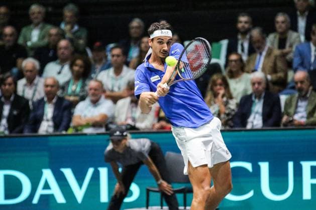 BOLOGNA, ITALY - SEPTEMBER 13: Lorenzo Sonego of Italy returns a backhand against Alexis Galarneau of Canada during Davis Cup Finals Group Stage Bologna - Day 2 at Unipol Arena on September 13, 2023 in Bologna, Italy. Bologna Unipol Arena Italy Copyright: xJustPictures.ch EurasiaxSportxImagesx jp-en-EuSpIm-1R3C4844