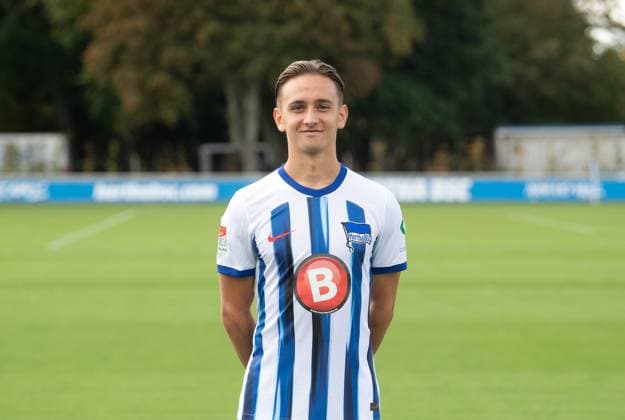 Michal Karbownik (Hertha BSC); Hertha BSC; 2. Bundesliga, Porträttermin 2023 2024, 14.09. 2023, Copyright: xSebastianxRäppold MatthiasxKochx