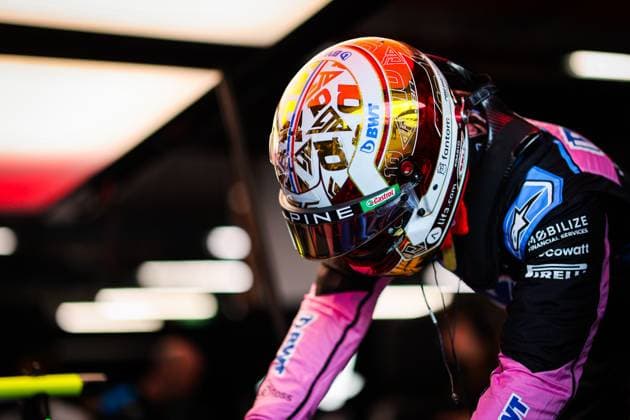 GASLY Pierre (fra), Alpine F1 Team A523, portrait during the 2023 Formula 1 Singapore Airlines Singapore Grand Prix, 15th round of the 2023 Formula One World Championship, WM, Weltmeisterschaft from September 15 to 17, 2023 on the Marina Bay Street Circuit, in Singapore - F1 - SINGAPORE GRAND PRIX 2023 DPPI Panoramic  00123034_AV3_5032