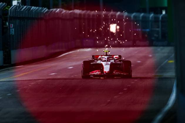 27 Nico Hulkenberg (DEU, MoneyGram Haas F1 Team), F1 Grand Prix of Singapore at Marina Bay Street Circuit on September 15, 2023 in Singapore, Singapore. (Photo by HOCH ZWEI) Singapore Singapore