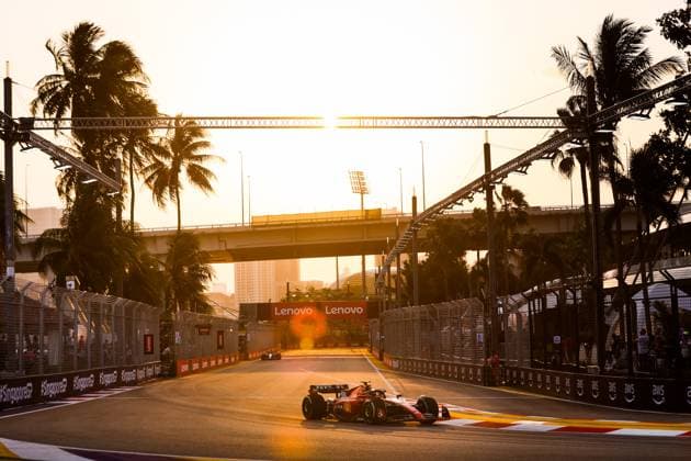 55 Carlos Sainz (ESP, Scuderia Ferrari), F1 Grand Prix of Singapore at Marina Bay Street Circuit on September 15, 2023 in Singapore, Singapore. (Photo by HOCH ZWEI) Singapore Singapore