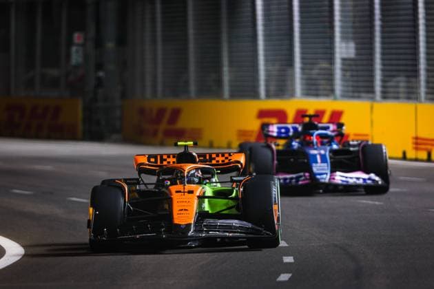 4 Lando Norris (GBR, McLaren F1 Team), F1 Grand Prix of Singapore at Marina Bay Street Circuit on September 15, 2023 in Singapore, Singapore. (Photo by HOCH ZWEI) Singapore Singapore