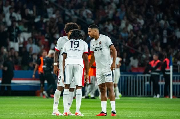 Jean-Clair Todibo (OGC Nice) KhÃ phren Thuram (OGC Nice) FOOTBALL : Paris Saint Germain - OGC Nice - Ligue 1 - JournÃ e 5 - 15 09 2023 BaptisteAutissier Panoramic 