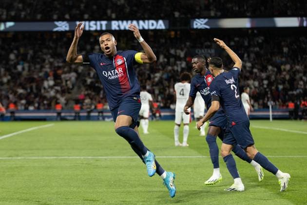 September 15, 2023, Paris, Paris, France, France: Kylian Mbappo of PSG celebrates after scoring a goal during a match between PSG and Nice as part of Ligue 1 at Parc des Princes on September 15, 2023 in Paris, France. ( Pximages) Paris France - ZUMAp175 20230915_zsa_p175_004 Copyright: xJosexPrestesx