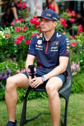 1 Max Verstappen (NLD, Oracle Red Bull Racing), F1 Grand Prix of Singapore at Marina Bay Street Circuit on September 16, 2023 in Singapore, Singapore. (Photo by HOCH ZWEI) Singapore Singapore