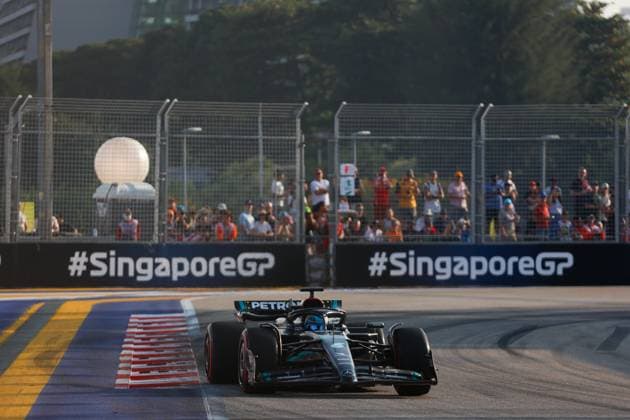 63 George Russell (GBR, Mercedes-AMG Petronas F1 Team), F1 Grand Prix of Singapore at Marina Bay Street Circuit on September 16, 2023 in Singapore, Singapore. (Photo by HOCH ZWEI) Singapore Singapore