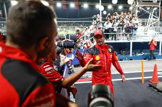 55 Carlos Sainz (ESP, Scuderia Ferrari), F1 Grand Prix of Singapore at Marina Bay Street Circuit on September 16, 2023 in Singapore, Singapore. (Photo by HOCH ZWEI) Singapore Singapore