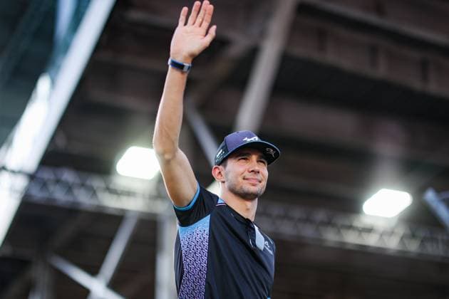 OCON Esteban (fra), Alpine F1 Team A523, portrait during the 2023 Formula 1 Singapore Airlines Singapore Grand Prix, 15th round of the 2023 Formula One World Championship, WM, Weltmeisterschaft from September 15 to 17, 2023 on the Marina Bay Street Circuit, in Singapore - F1 - SINGAPORE GRAND PRIX 2023 - RACE DPPI Panoramic  00123035_AV6_8220