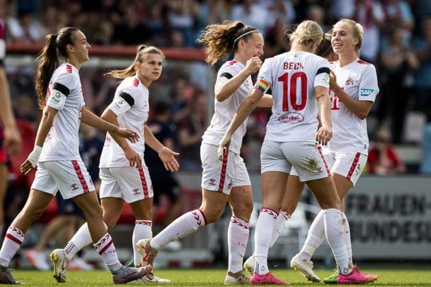 GOOGLE PIXEL Frauen Bundesliga: 1. FC Koeln - RB Leipzig; 17.09.2023 Jubel zum 2:1 durch Sharon Beck (1. FC Koeln, 10) GOOGLE PIXEL Frauen Bundesliga, 1. FC Koeln - RB Leipzig, Koeln, Franz-Kremer-Stadion am 17.09.2023 DFB REGULATIONS PROHIBIT ANY USE OF PHOTOGRAPHS AS IMAGE SEQUENCES AND OR QUASI-VIDEO. Copyright: xBEAUTIFULxSPORTS Wunderlx