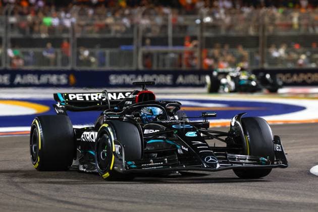 63 George Russell (GBR, Mercedes-AMG Petronas F1 Team), F1 Grand Prix of Singapore at Marina Bay Street Circuit on September 17, 2023 in Singapore, Singapore. (Photo by HOCH ZWEI) Singapore Singapore
