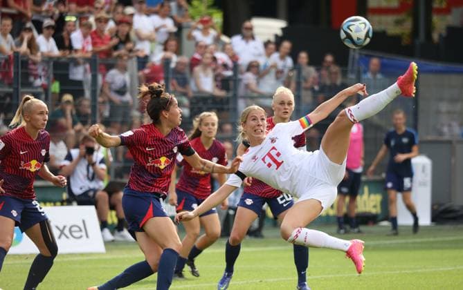 Sharon Beck (Köln, R), 1. FC Köln - RB Leipzig, Google Pixel Frauen Bundesliga, 1. Spieltag, Köln, Deutschland, 17.09.2023.