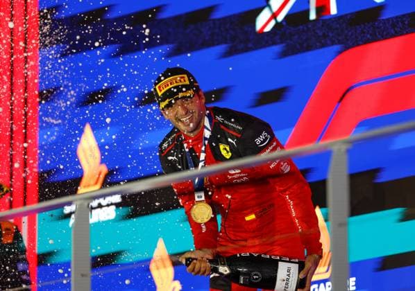 55 Carlos Sainz (ESP, Scuderia Ferrari), F1 Grand Prix of Singapore at Marina Bay Street Circuit on September 17, 2023 in Singapore, Singapore. (Photo by HOCH ZWEI) Singapore Singapore