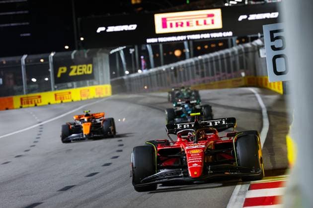 55 Carlos Sainz (ESP, Scuderia Ferrari), F1 Grand Prix of Singapore at Marina Bay Street Circuit on September 17, 2023 in Singapore, Singapore. (Photo by HOCH ZWEI) Singapore Singapore