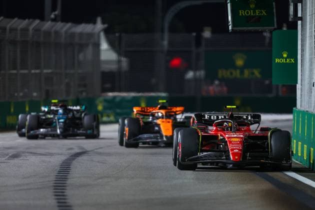 55 Carlos Sainz (ESP, Scuderia Ferrari), F1 Grand Prix of Singapore at Marina Bay Street Circuit on September 17, 2023 in Singapore, Singapore. (Photo by HOCH ZWEI) Singapore Singapore