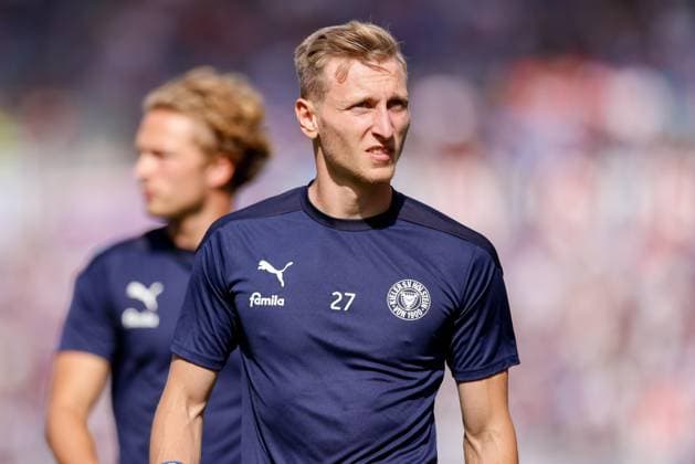 Hamburg, 17. September 2023 - Fußball, 2. Bundesliga 2023 24, FC St. Pauli - Holstein Kiel: Joshua Mees (Holstein Kiel, 27) DFL REGULATIONS PROHIBIT ANY USE OF PHOTOGRAPHS AS IMAGE SEQUENCES AND OR QUASI-VIDEO. *** Hamburg, 17 September 2023 Football, 2 Bundesliga 2023 24, FC St Pauli Holstein Kiel Joshua Mees Holstein Kiel, 27 DFL REGULATIONS PROHIBIT ANY USE OF PHOTOGRAPHS AS IMAGE SEQUENCES AND OR QUASI VIDEO
