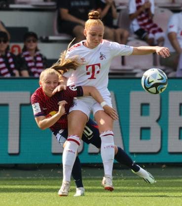 Sport Bilder des Tages Vanessa Fudalla (Leipzig), Laura Vogt (Köln), 1. FC Köln - RB Leipzig, Google Pixel Frauen Bundesliga, 1. Spieltag, Köln, Deutschland, 17.09.2023.