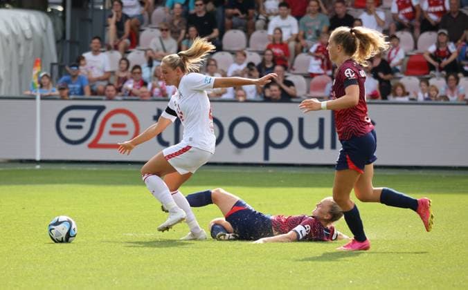 Marleen Schimmer (Köln), Victoria Krug (Leipzig), 1. FC Köln - RB Leipzig, Google Pixel Frauen Bundesliga, 1. Spieltag, Köln, Deutschland, 17.09.2023.