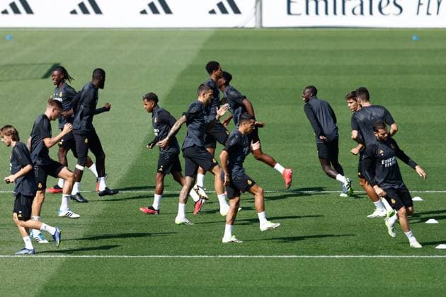 September 19, 2023: Lucas Vazquez and Joselu Mato in action during the training day of Real Madrid to play the UEFA Champions League football match against Union Berlin at Ciudad Deportiva Real Madrid on September 19, 2023, in Valdebebas, Madrid, Spain. - ZUMAa181 20230919_zaa_a181_004 Copyright: xOscarxJ.xBarrosox