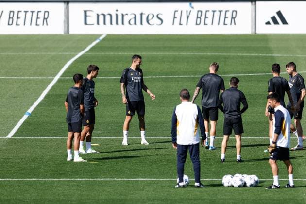September 19, 2023: Joselu Mato gestures during the training day of Real Madrid to play the UEFA Champions League football match against Union Berlin at Ciudad Deportiva Real Madrid on September 19, 2023, in Valdebebas, Madrid, Spain. - ZUMAa181 20230919_zaa_a181_012 Copyright: xOscarxJ.xBarrosox