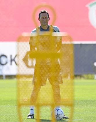 SOCCER - UEFA CL, Benfica vs RBS LISBON,PORTUGAL,19.SEP.23 - SOCCER - UEFA Champions League, group stage, SL Benfica vs Red Bull Salzburg, preview, training Benfica. Image shows head coach Roger Schmidt (Benfica).  GEPAxpictures xZedxJameson