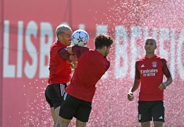 SOCCER - UEFA CL, Benfica vs RBS LISBON,PORTUGAL,19.SEP.23 - SOCCER - UEFA Champions League, group stage, SL Benfica vs Red Bull Salzburg, preview, training Benfica. Image shows head coach Roger Schmidt (Benfica).  GEPAxpictures xZedxJameson