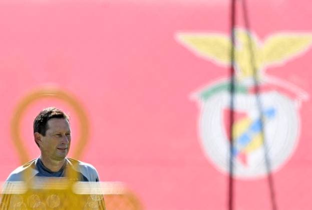 SOCCER - UEFA CL, Benfica vs RBS LISBON,PORTUGAL,19.SEP.23 - SOCCER - UEFA Champions League, group stage, SL Benfica vs Red Bull Salzburg, preview, training Benfica. Image shows head coach Roger Schmidt (Benfica).  GEPAxpictures xZedxJameson