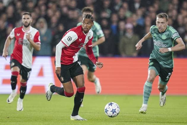 ROTTERDAM, 19Ã09-2023, Stadium Feijenoord De Kuip , Champions League , season 2023 2024, Feyenoord - Celtic , Feyenoord player Calvin Stengs Feyenoord - Celtic  x22411266x Copyright: