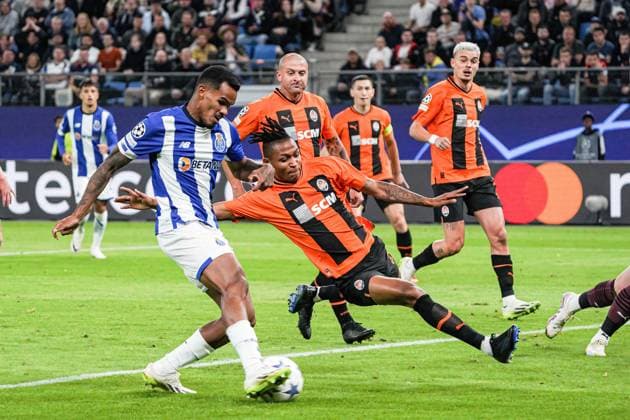 Tor zum 0:1 Galeno (FC Porto, 13) GER, Schachtar Donezk vs. FC Porto, Fussball, Champions League, Gruppe H, Spieltag 1, Saison 2023 2024, 19.09.2023 GER, Schachtar Donezk vs. FC Porto, Fussball, Champions League, Gruppe H, Spieltag 1, Saison 2023 2024, 19.09.2023 Hamburg Copyright: xEibner-Pressefoto MarcelxvonxFehrnx EP_MFN