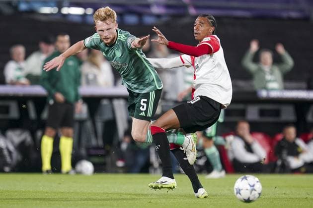ROTTERDAM, 19Ã09-2023, Stadium Feijenoord De Kuip , Champions League , season 2023 2024, Feyenoord - Celtic , Feyenoord player Calvin Stengs and Celtic player Liam Scales Feyenoord - Celtic  x22411274x Copyright: