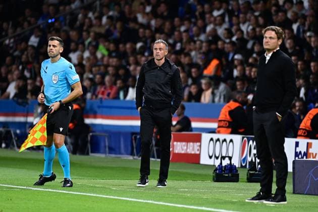 Edin Terzic ( entraineur Borussia Dortmund ) - Luis Enrique ( entraineur PSG ) - FOOTBALL : Paris Saint Germain vs Borussia Dortmund - Ligue des Champions - 19 09 2023 FedericoPestellini Panoramic 