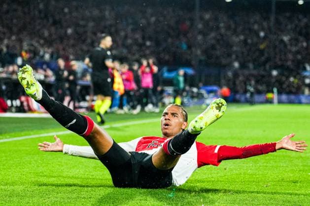 UEFA Champions League: Feyenoord v Celtic Rotterdam - Calvin Stengs of Feyenoord celebrates the 1-0 during the 1st leg of the UEFA Champions League between Feyenoord v Celtic at Stadion Feijenoord De Kuip on 19 September 2023 in Rotterdam, The Netherlands. Copyright: xTomxBodex
