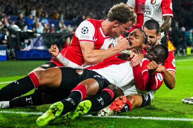 UEFA Champions League: Feyenoord v Celtic Rotterdam - Calvin Stengs of Feyenoord celebrates the 1-0 during the 1st leg of the UEFA Champions League between Feyenoord v Celtic at Stadion Feijenoord De Kuip on 19 September 2023 in Rotterdam, The Netherlands. Copyright: xTomxBodex