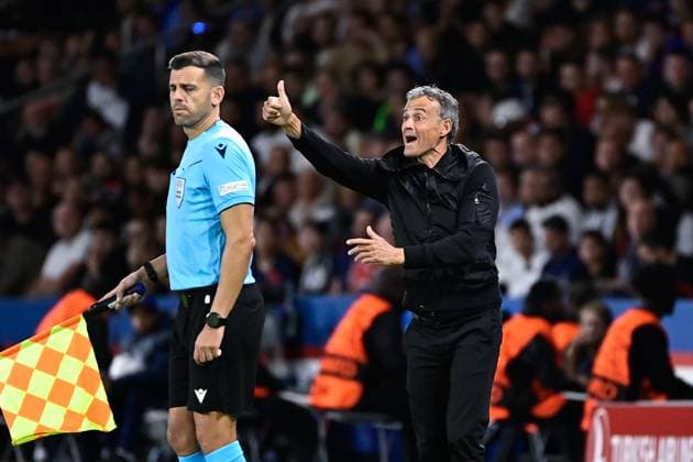 Luis Enrique ( entraineur PSG ) - FOOTBALL : Paris Saint Germain vs Borussia Dortmund - Ligue des Champions - 19 09 2023 FedericoPestellini Panoramic 