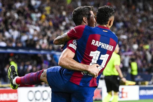 Barcelona s Robert Lewandowski celebrates after scoring during a soccer game between Spanish FC Barcelona, Barca and Belgian Royal Antwerp FC, on Tuesday 19 September 2023 in Barcelona, Spain, on day 1 of the Champions League group stage, in group H. TOM GOYVAERTS TomxGoyvaerts  x74455412x